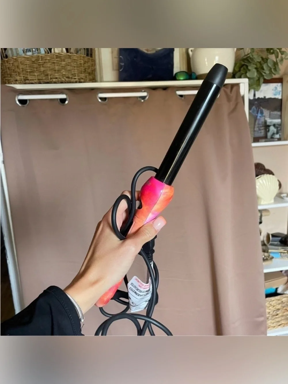 Eva hair NYC curling iron like new condition